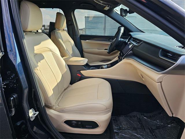 used 2023 Jeep Grand Cherokee car, priced at $35,628