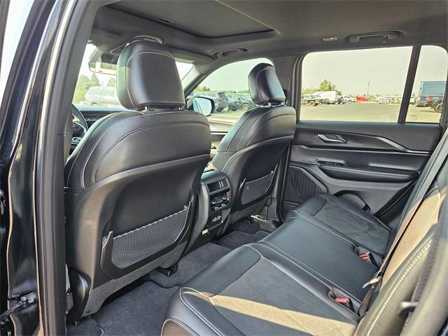 used 2025 Jeep Grand Cherokee car, priced at $38,967