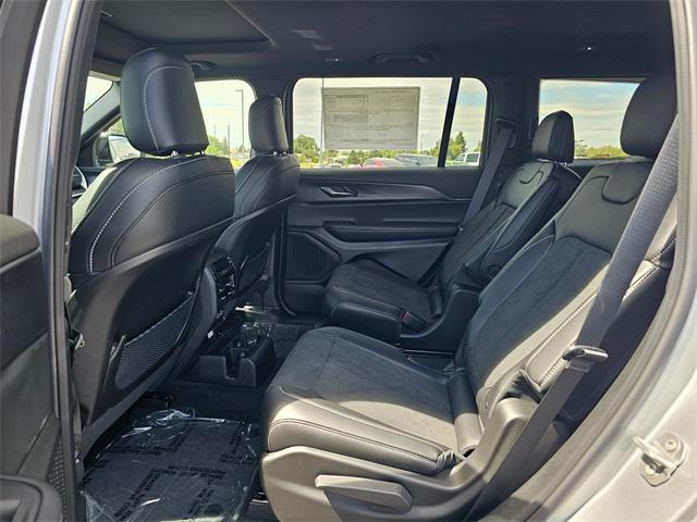 new 2025 Jeep Grand Cherokee L car, priced at $45,918