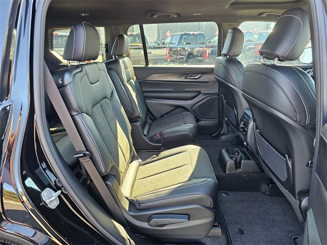 new 2025 Jeep Grand Cherokee L car, priced at $46,556