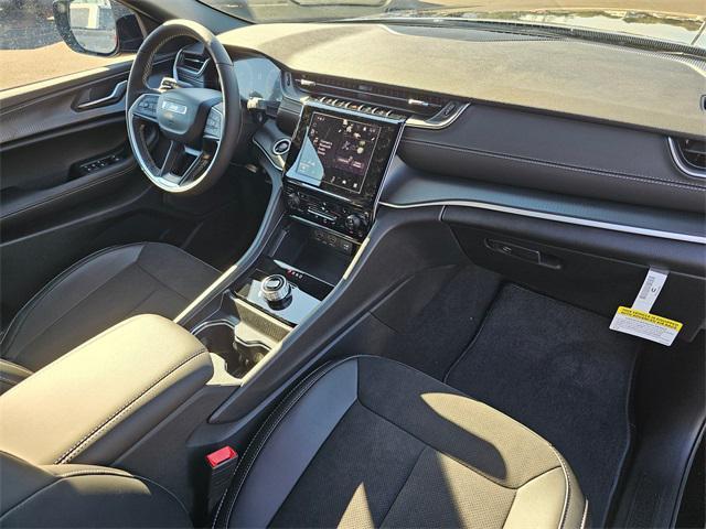 new 2025 Jeep Grand Cherokee L car, priced at $46,556