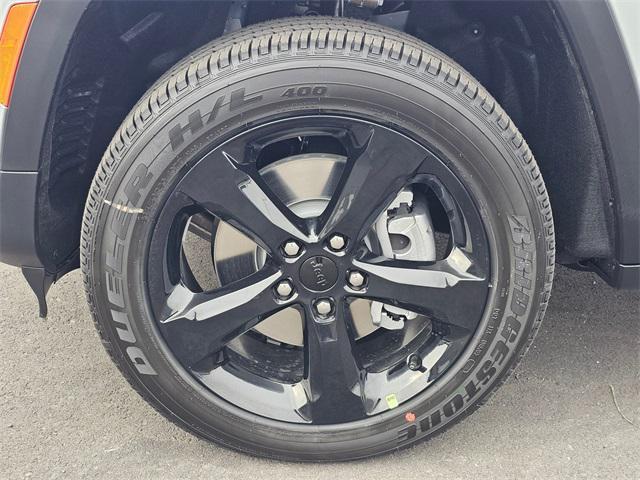 new 2025 Jeep Grand Cherokee L car, priced at $45,499