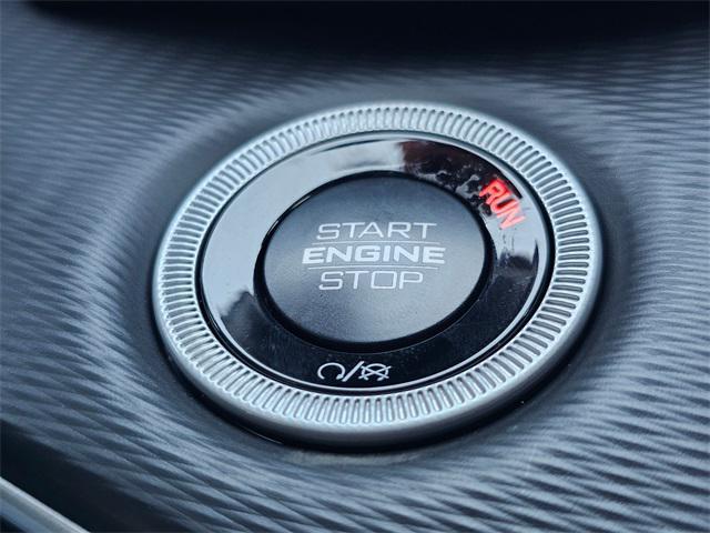 new 2025 Jeep Grand Cherokee car, priced at $43,749