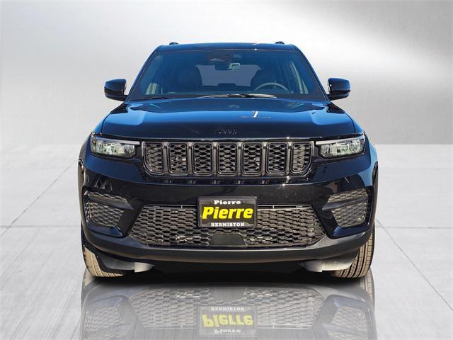 new 2025 Jeep Grand Cherokee car, priced at $43,749