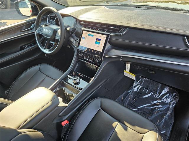 new 2025 Jeep Grand Cherokee L car, priced at $52,500