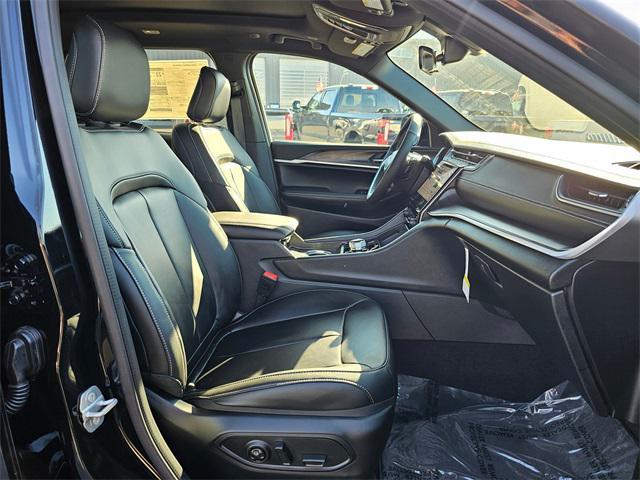 new 2025 Jeep Grand Cherokee L car, priced at $52,500