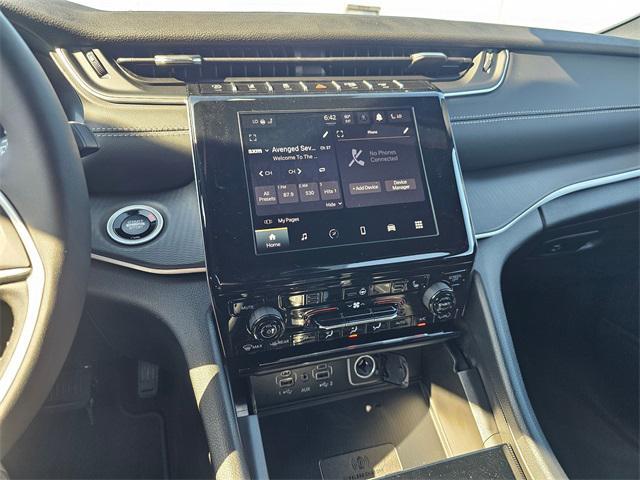 new 2025 Jeep Grand Cherokee car, priced at $44,846