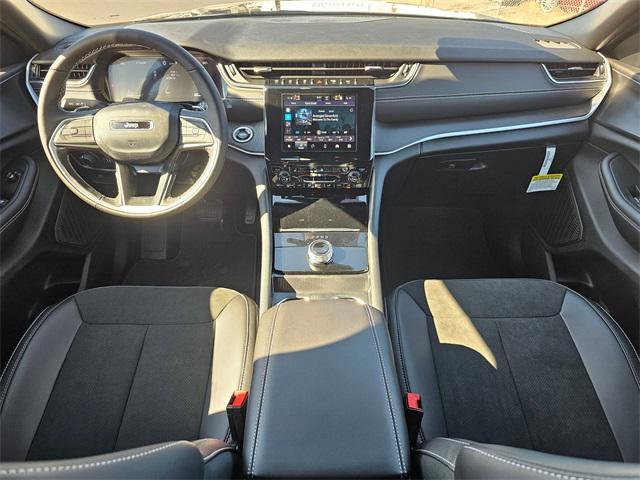 new 2025 Jeep Grand Cherokee car, priced at $44,846