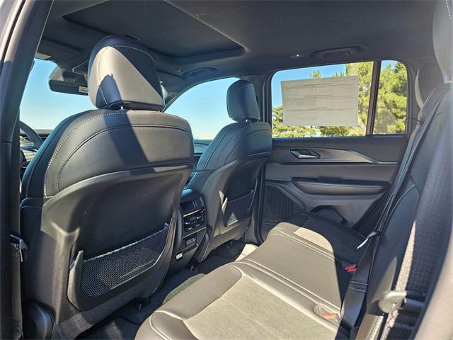 new 2025 Jeep Grand Cherokee car, priced at $44,846