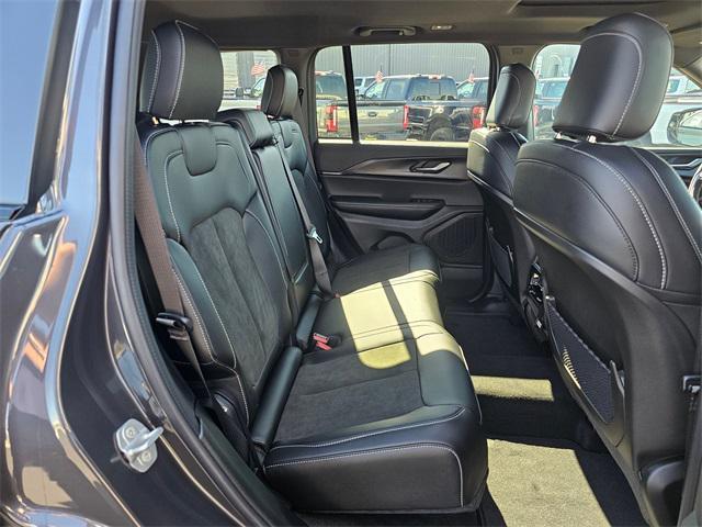 new 2025 Jeep Grand Cherokee car, priced at $44,846