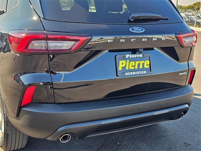 new 2025 Ford Escape car, priced at $30,772