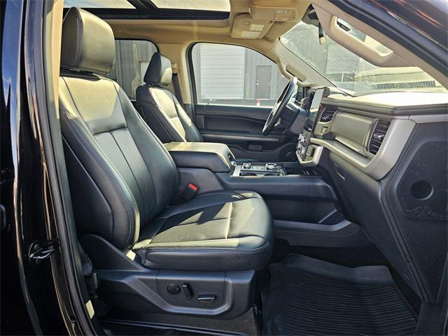 used 2023 Ford Expedition car, priced at $48,289