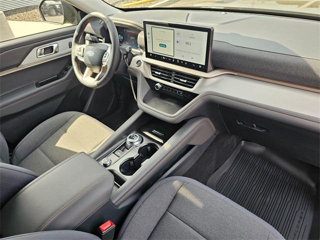 new 2025 Ford Explorer car, priced at $41,160