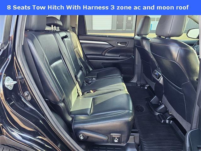 used 2016 Toyota Highlander car, priced at $19,733