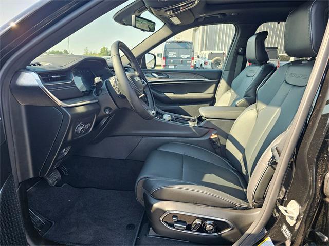 new 2025 Jeep Grand Cherokee car, priced at $62,985