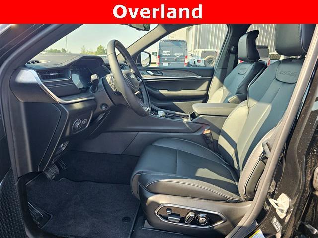 new 2025 Jeep Grand Cherokee car, priced at $58,749