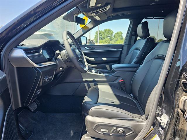 new 2025 Jeep Grand Cherokee L car, priced at $58,030