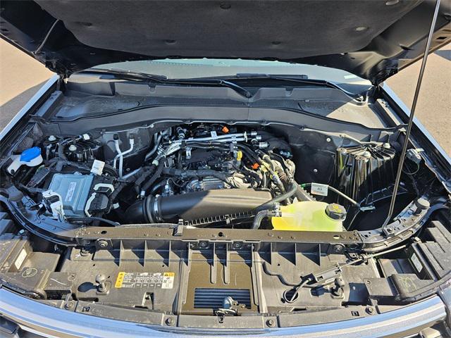 new 2025 Ford Explorer car, priced at $46,847