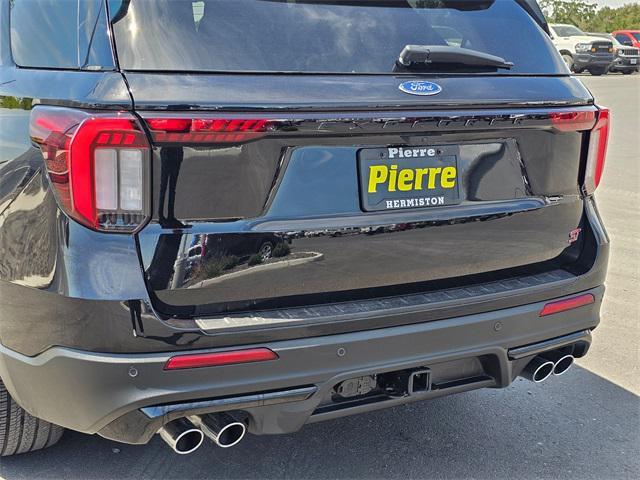 new 2025 Ford Explorer car, priced at $55,575
