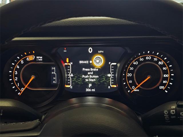 new 2025 Jeep Wrangler car, priced at $45,499