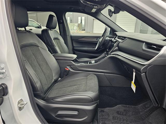 new 2025 Jeep Grand Cherokee L car, priced at $46,020