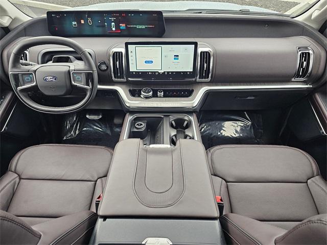 new 2025 Ford Expedition car, priced at $92,605