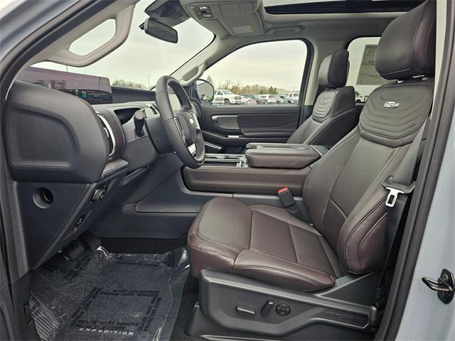 new 2025 Ford Expedition car, priced at $92,605