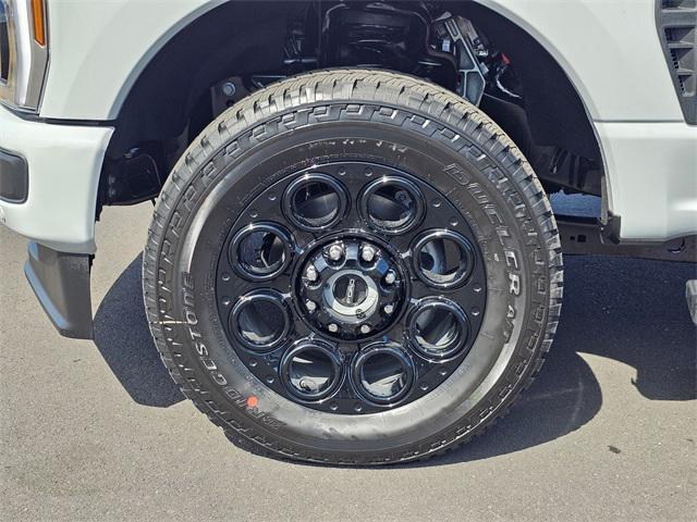 new 2025 Ford F-350 car, priced at $85,299
