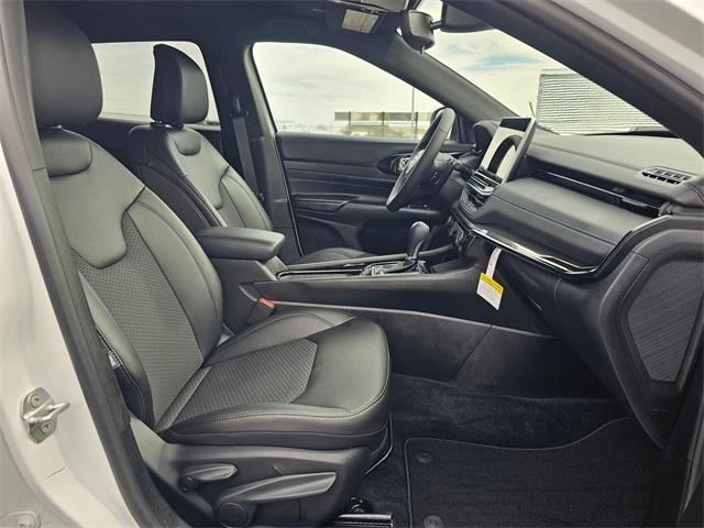 new 2025 Jeep Compass car, priced at $30,660