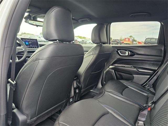 new 2025 Jeep Compass car, priced at $30,660