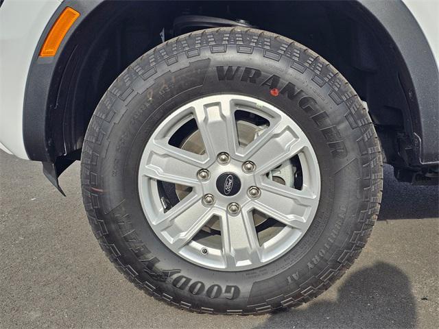 new 2025 Ford Ranger car, priced at $35,492