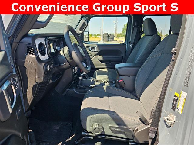 new 2025 Jeep Wrangler car, priced at $42,999