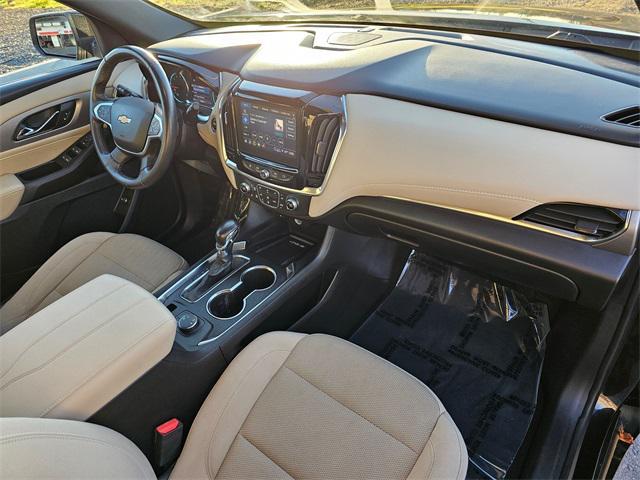 used 2022 Chevrolet Traverse car, priced at $30,055