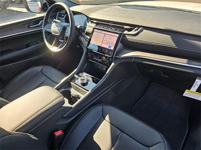 new 2025 Jeep Grand Cherokee L car, priced at $51,500