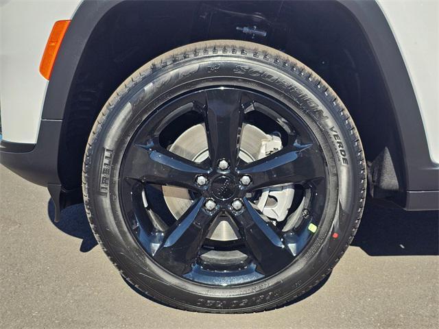 new 2025 Jeep Grand Cherokee L car, priced at $51,500