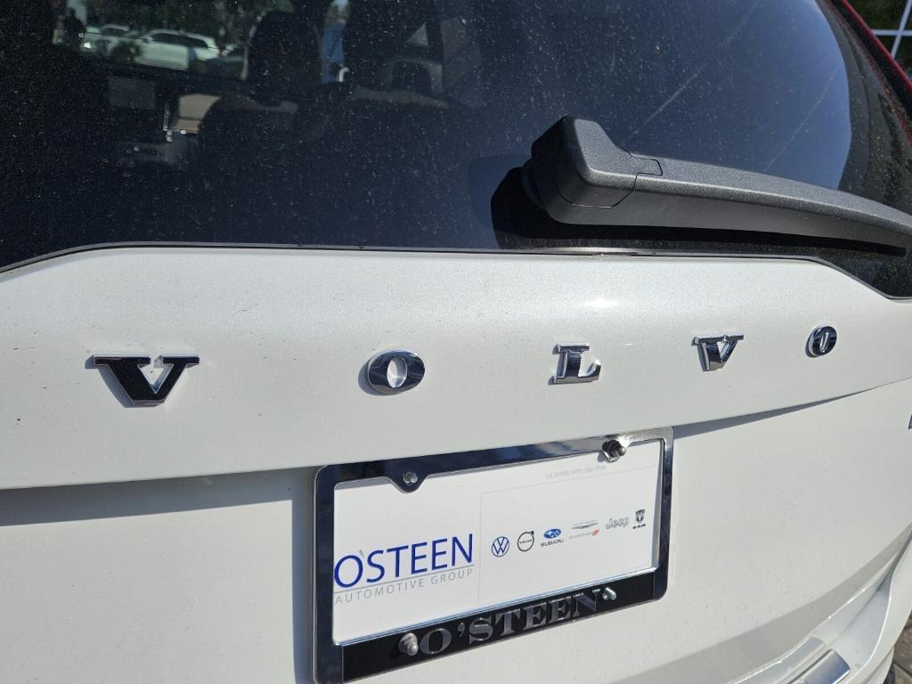 new 2025 Volvo XC90 car, priced at $70,125