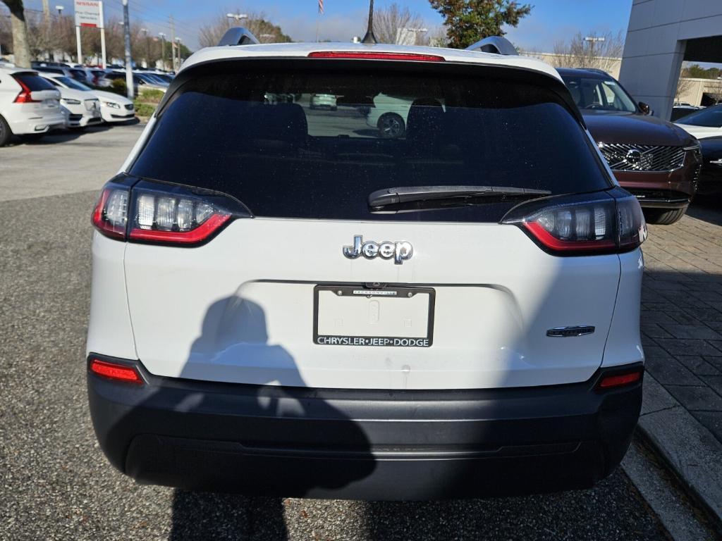 used 2019 Jeep Cherokee car, priced at $15,495