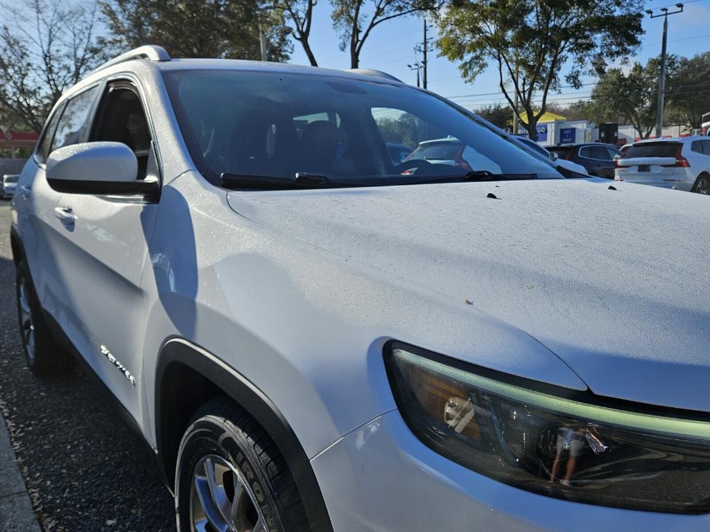 used 2019 Jeep Cherokee car, priced at $15,495