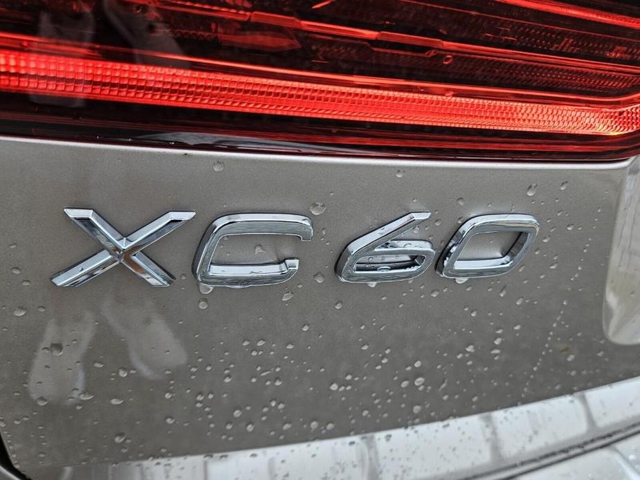 new 2025 Volvo XC60 Plug-In Hybrid car, priced at $76,285