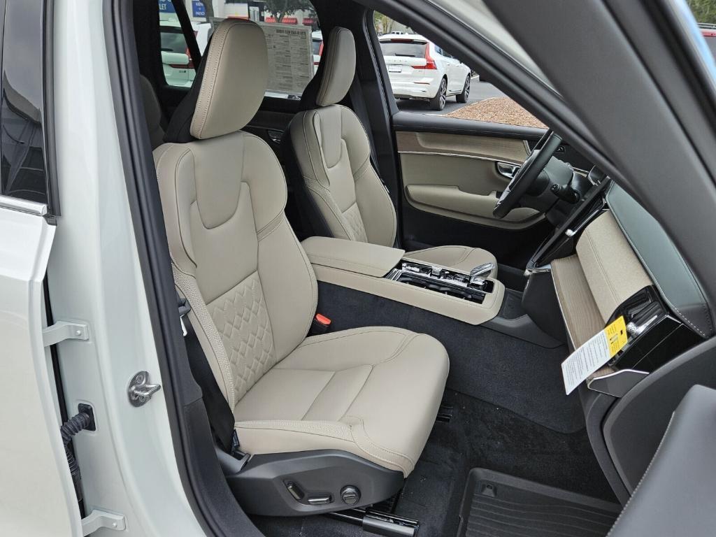 new 2026 Volvo XC90 car, priced at $67,275