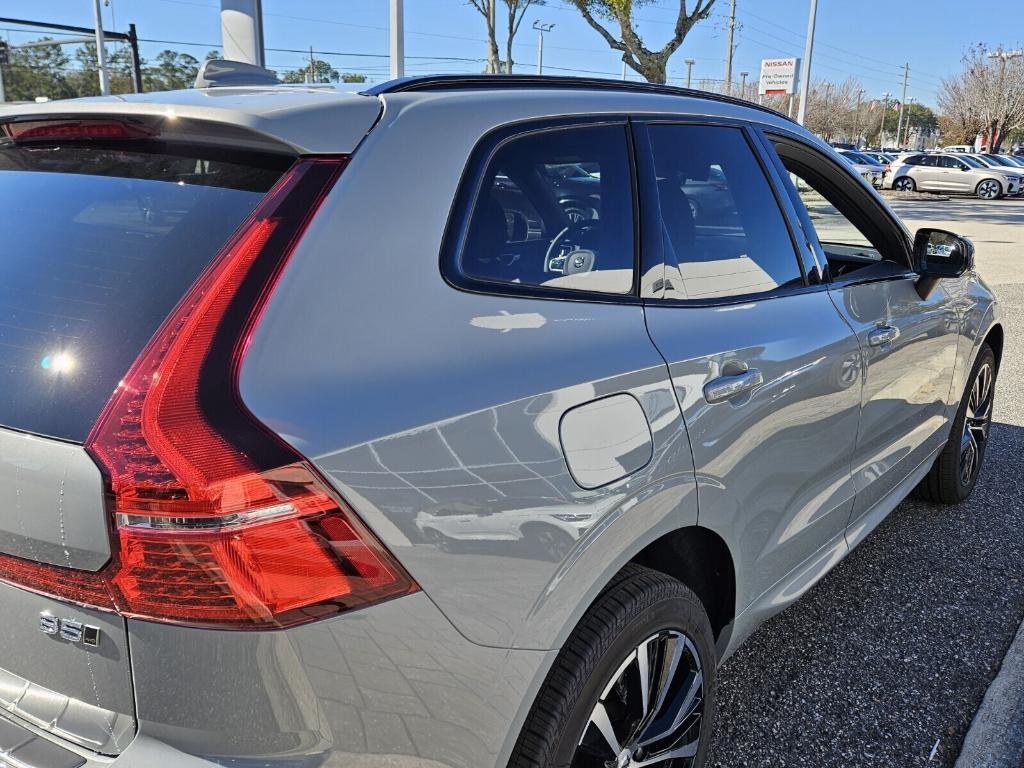 new 2025 Volvo XC60 car, priced at $59,085