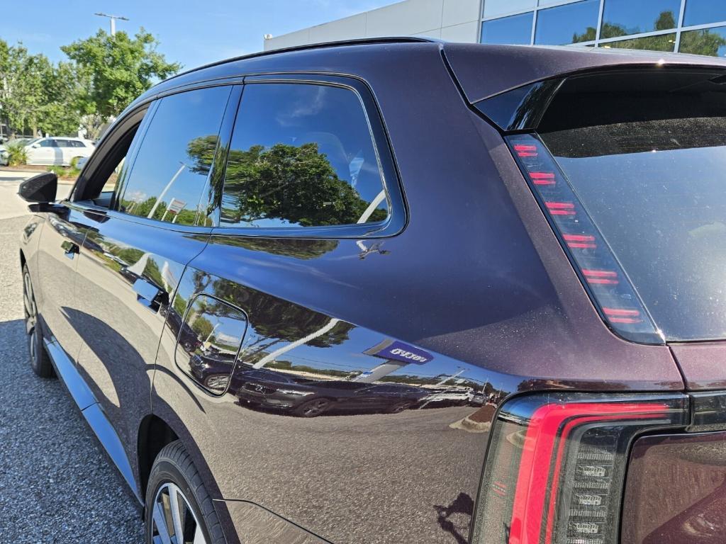 new 2025 Volvo EX90 car, priced at $85,640
