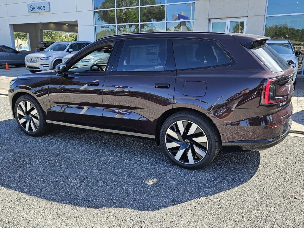 new 2025 Volvo EX90 car, priced at $85,640