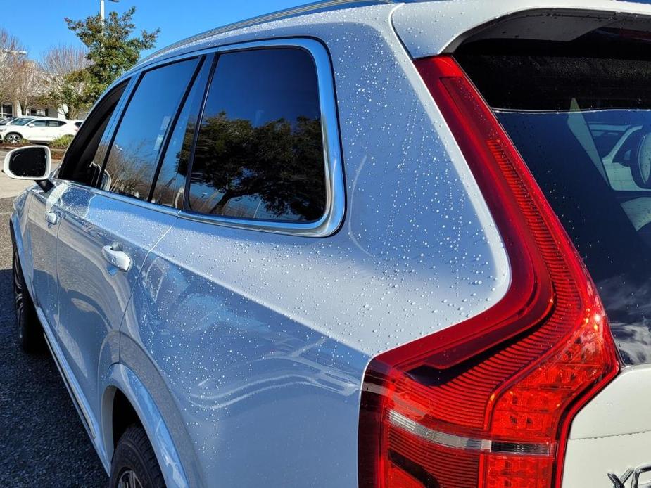 new 2024 Volvo XC90 car