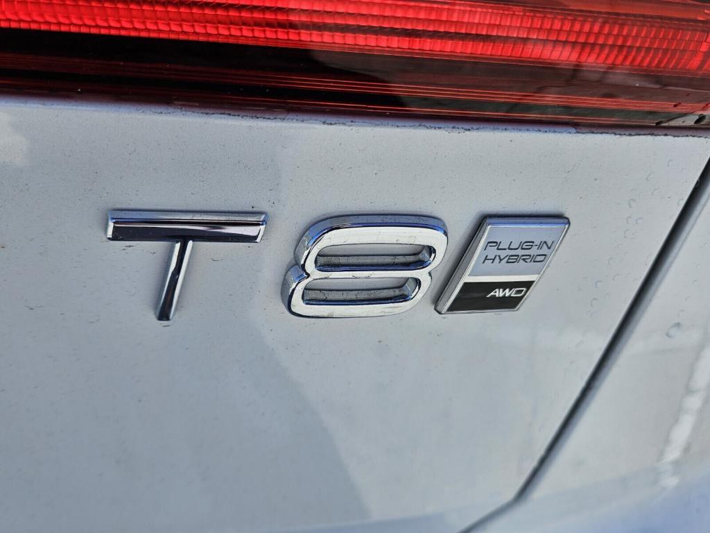 new 2025 Volvo XC60 Plug-In Hybrid car, priced at $75,560