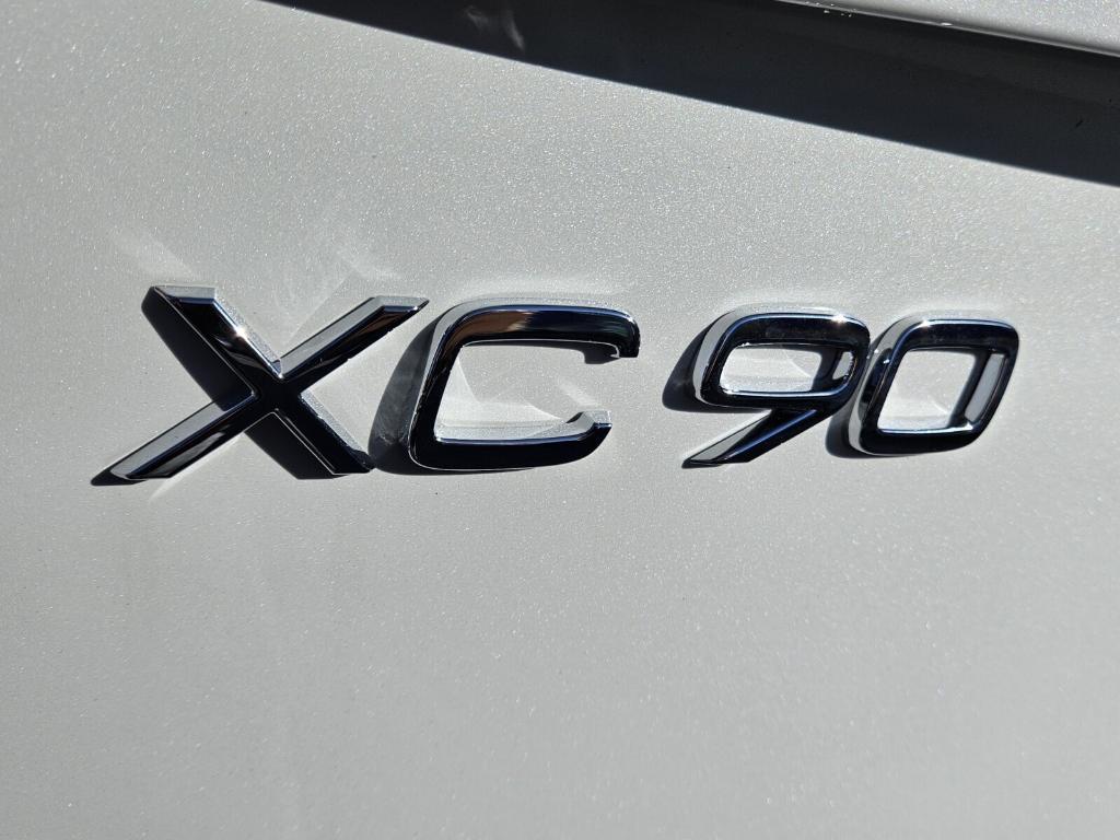 new 2025 Volvo XC90 Plug-In Hybrid car, priced at $76,465