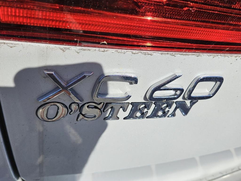 new 2025 Volvo XC60 Plug-In Hybrid car, priced at $64,685