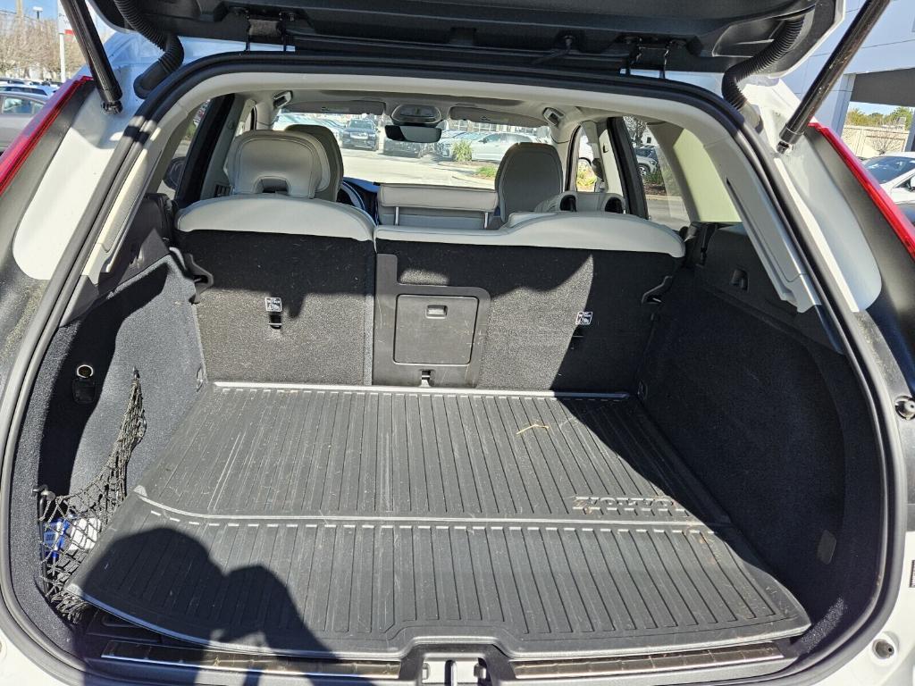 new 2025 Volvo XC60 Plug-In Hybrid car, priced at $64,685