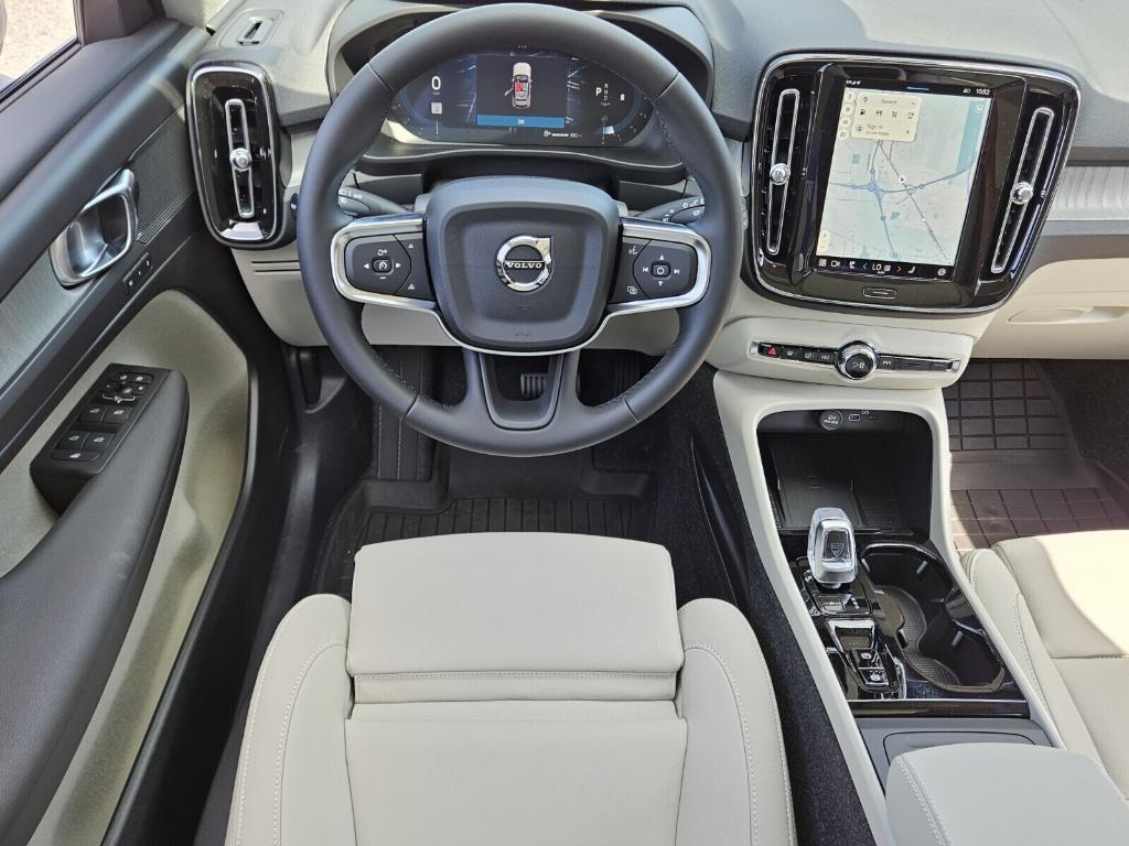 new 2025 Volvo XC40 car, priced at $48,335