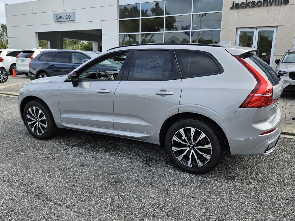 new 2025 Volvo XC60 car, priced at $53,785